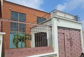 Casa en  Av. 19 Ote., Los Encinos, Fortín De Las Flores, Veracruz, México