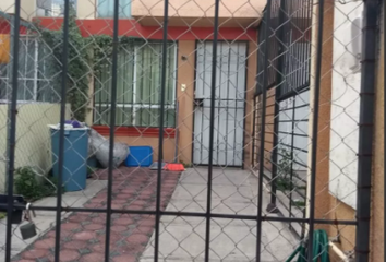 Casa en fraccionamiento en  Calle Uprez 6, 10 De Junio, Fraccionamiento Social Progresivo Santo Tomás Chiconautla, Tecámac, México, 55765, Mex