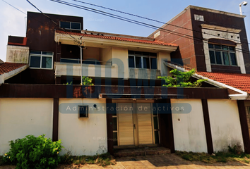 Casa en  José María Pino Suárez, Veracruz, México