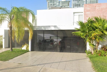 Casa en  Calle 20 394, Colonia Altabrisa, Mérida, Yucatán, México