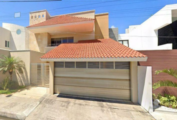 Casa en  Calle Peto 493, Costa De Oro, Veracruz, México