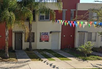 Casa en  Jardines La Magdalena, Avenida Lago Real, Amaranto Residencial, Jalisco, México