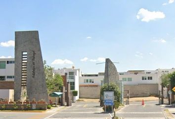 Casa en  Fraccionamiento Arboledas Del Pedregal, Arboledas Del Pedregal, Los Héroes Puebla 1° Sección, Puebla De Zaragoza, Puebla, México