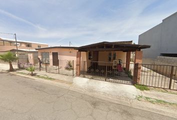 Casa en  De La Sierra 815-805, San Marcos, Mexicali, B.c., México