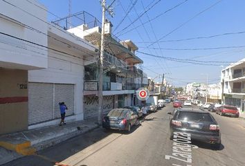 Casa en  Avenida Zaragoza 1207, Centro, Mazatlán, Sinaloa, México