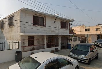 Casa en  Calle Av Yucatán No 306, Unidad Nacional, Cd Madero, Tamaulipas, México