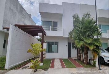 Casa en  Palma Dulce, Residencial Las Palmas, Ciudad Del Carmen, Campeche, México