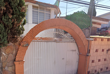 Casa en  C. Ricardo Flores Magon 26, San Lorenzo La Cebada, 16035 Ciudad De México, Cdmx, México