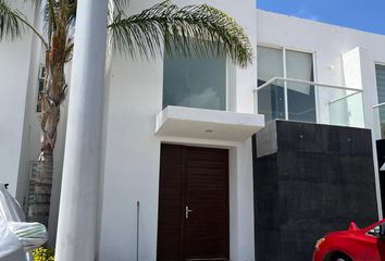 Casa en condominio en  Priv. Kalia, Avenida Euripides, El Refugio, Santiago De Querétaro, Querétaro, México