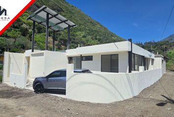 Departamento en  Jh4p+fxr, Vía A Baños, Baños De Agua Santa, Ecuador