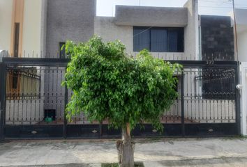 Casa en  Calle Tenochtitlan 397, Jardines Del Sol, Zapopan, Jalisco, México