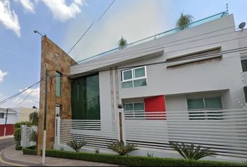 Casa en  Calle Vista Al Atardecer, Cerro Del Tesoro, San Pedro Tlaquepaque, Jalisco, México