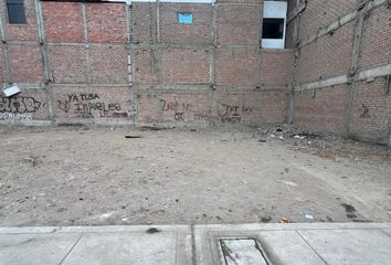 Terreno en  Calle Las Guindas, Lima, Perú