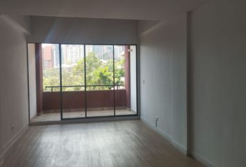 Apartamento en  El Tesoro, Medellín