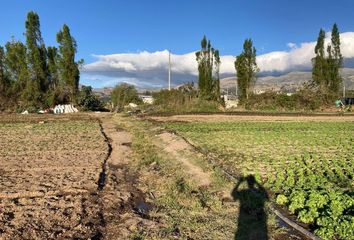 Terreno Comercial en  Yaruqui, Quito, Ecuador