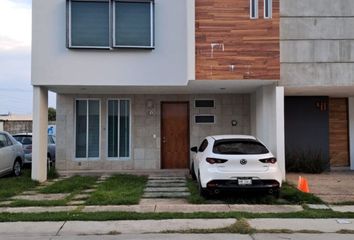 Casa en condominio en  El Campestre Residencial, Zapopan, Jalisco, México