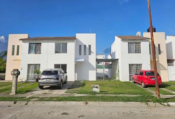 Casa en  Calle Estero Las Tapias, Real Ixtapa, Ixtapa, Jalisco, México