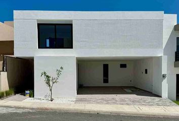 Casa en fraccionamiento en  Lomas De La Rioja Ii, Alvarado, Veracruz, México