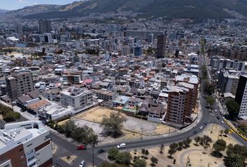 Casa en  José Puerta & Avenida Eloy Alfaro, Quito, Ecuador