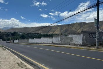 Terreno Comercial en  La Pampa, Pomasqui, Quito