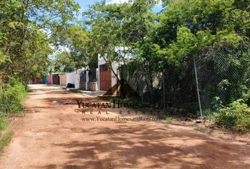 Lote de Terreno en  Cholul, Yucatán, México