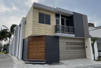 Casa en fraccionamiento en  Lomas Diamante, Veracruz, México