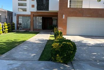 Casa en fraccionamiento en  Calle Paseo Hacienda De La Paloma, Juárez, Chihuahua, México