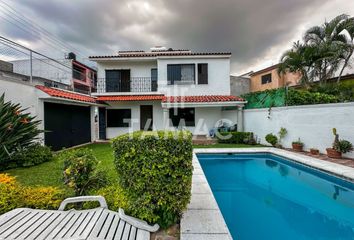 Casa en  Fuji 1, Los Volcanes, Cuernavaca, Morelos, México