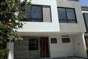 Casa en condominio en  Zanthe, Avenida Paseo Del Anochecer, Solares Residencial, Zapopan, Jalisco, México