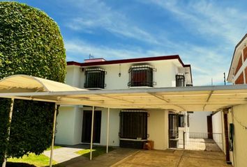 Casa en  Calle Ignacio Allende 36, San Miguel Totocuitlapilco, Estado De México, México