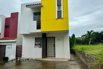 Casa en condominio en  Perisur Privada Europea, Avenida Manuel J. Clouthier, Buenos Aires, Culiacán, Sinaloa, México