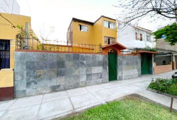 Casa en  Parque Del Bombero, Avenida César Canevaro, Lince, Perú