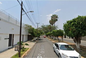 Casa en  Paseo De Los Burgos, Burgos Cuernavaca, Temixco, Morelos, México