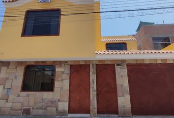 Casa en  Avenida Jorge Basadre Grohmann, Tacna, 23006, Per