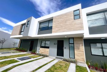 Casa en fraccionamiento en  Zarú, Querétaro, México