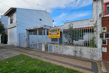 Casa en  Helguera 5848, Wilde, Provincia De Buenos Aires, Argentina