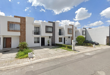 Casa en  Pirámides, Corregidora, Corregidora, Querétaro