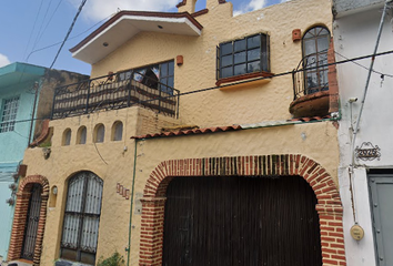 Casa en  Calle Antonio Correa 2019, La Guadalupana, Guadalajara, Jalisco, México