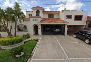 Casa en  Fuente De Las Musas 193, Las Fuentes, Los Mochis, Sinaloa, México