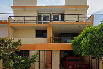 Casa en  Mnemosine, Lomas De Independencia, Guadalajara, Jalisco, México