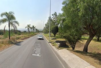 Terreno con uso de suelo comercial y de servicios Anillo Vial III Ciudad Maderas