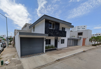 Casa en  Huayacán 33, Alameda, Mazatlán, Sinaloa, México