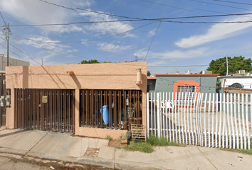 Casa en  Lucerna, Mexicali