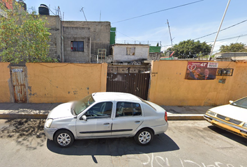 Casa en  Cda. Cuitláhuac, San Lorenzo, 09900 Ciudad De México, Cdmx, México