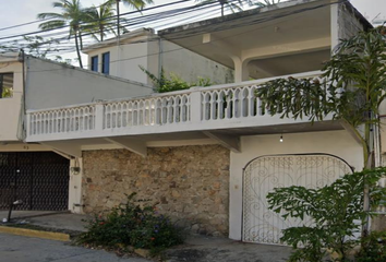 Casa en  Capitán James Cook 65, Fracc Costa Azul, Costa Azul, 39850 Acapulco De Juárez, Gro., México