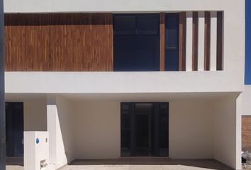 Casa en  Santa Bárbara, Boulevard Juan Pablo Ii, El Eden, Condominio Santa Bárbara, Aguascalientes, México