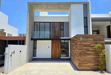 Casa en fraccionamiento en  Lomas De La Rioja Ii, Alvarado, Veracruz, México