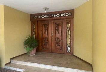 Casa en  Ciudadela Los Álamos, Guayaquil, Ecuador