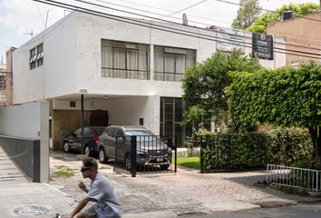 Casa en  Calle Justo Sierra 2366, Ladrón De Guevara, Ladron De Guevara, Guadalajara, Jalisco, México