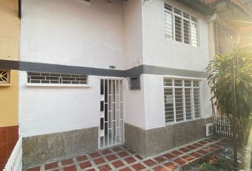 Casa en  Las Ceibas, Oriente, Cali